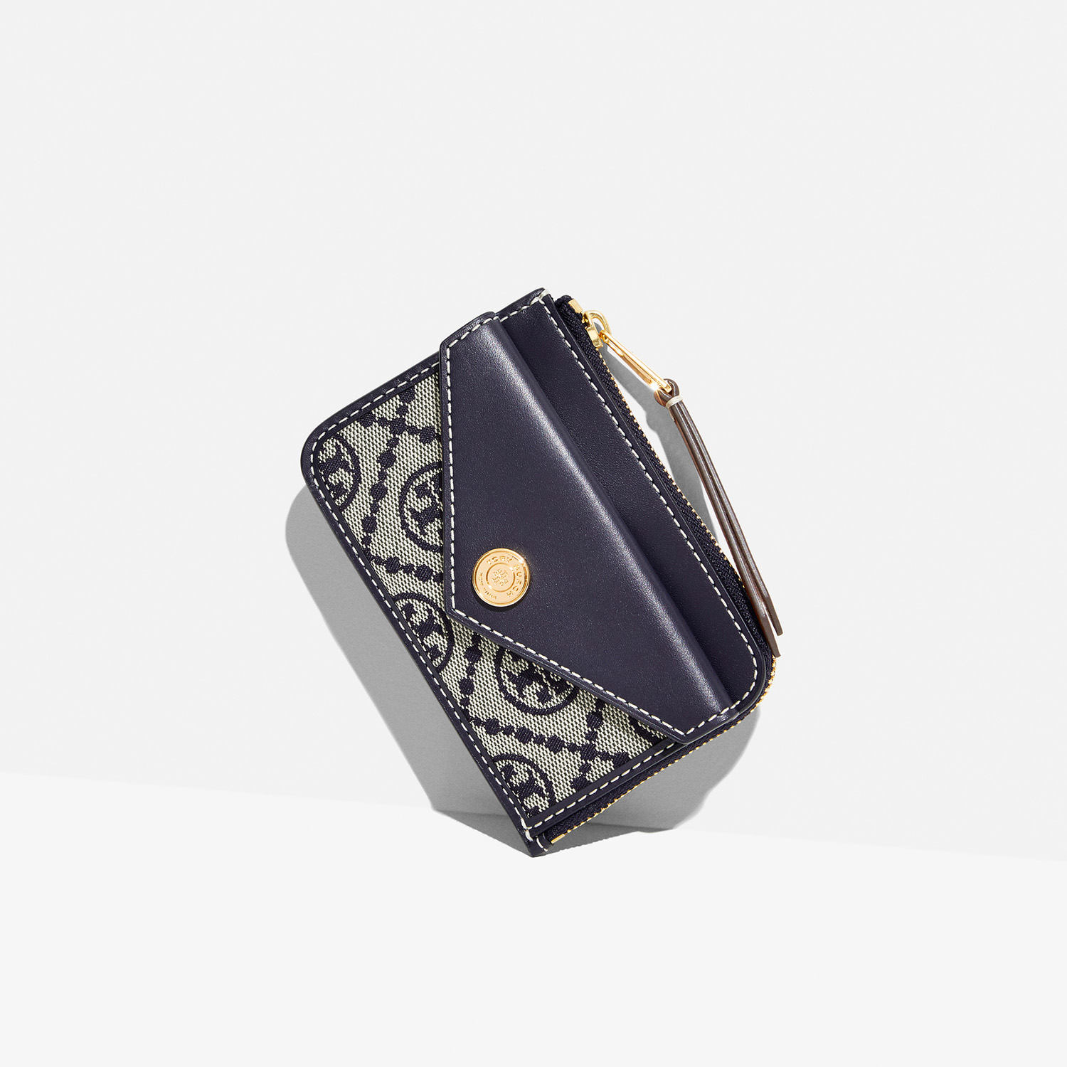 THE ACCESSORIES